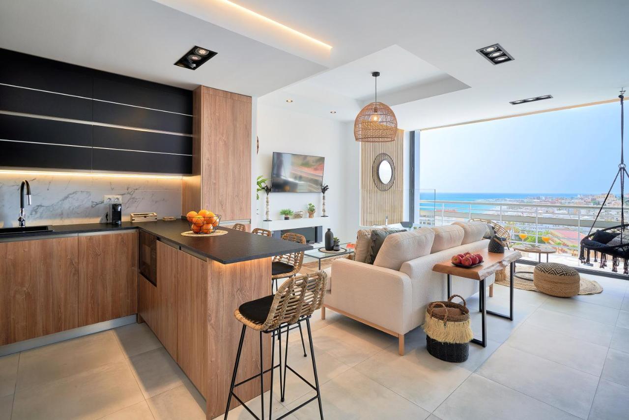 Pura Vida Luxury Apartment With Jacuzzi Τορρεμολίνος Εξωτερικό φωτογραφία