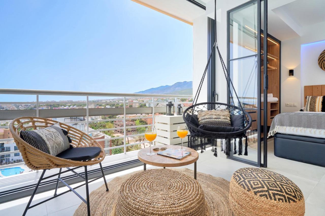 Pura Vida Luxury Apartment With Jacuzzi Τορρεμολίνος Εξωτερικό φωτογραφία