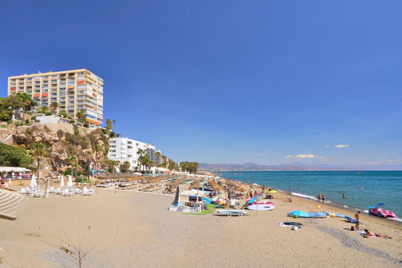 Pura Vida Luxury Apartment With Jacuzzi Τορρεμολίνος Εξωτερικό φωτογραφία